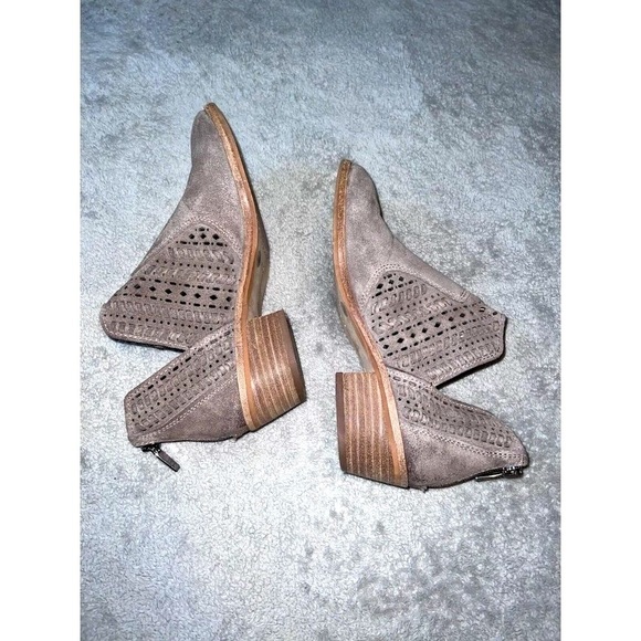 VINCE CAMUTO Taupe Suede Lasercut Side Design Back Zipper Ankle Bootie - Picture 6 of 9